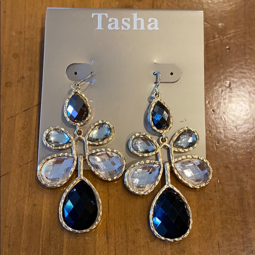 Tasha Earrings 23$